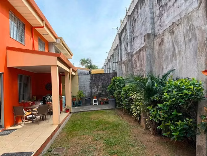 Venta de casa en RECIDENCIAL en ciudad Colón - Imagen 2