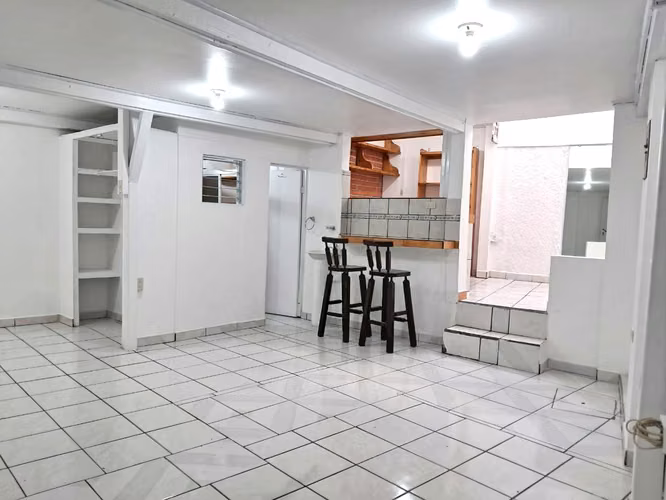San Pedro/ INC SERV / 600mts Bomba del Higuerón /  !! 180,000