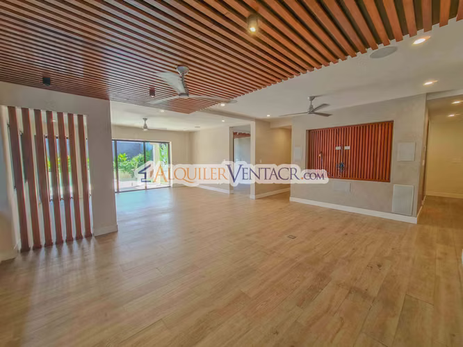 LUJOSA CASA AMUEBLADA DE 406 M2 CON PISCINA PROPIA EN JABONCILLOS - Imagen 10