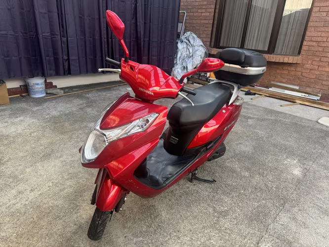 Scooter Honda Elite