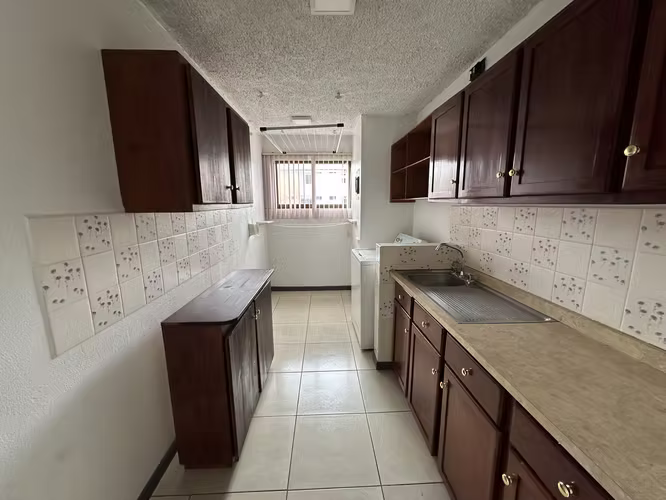 Apartamento en Condominio en Curridabat - Imagen 6