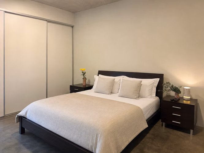 APARTAMENTO FULL EQUIPADO EN URBN ESCALANTE | PISO 23 - Imagen 4
