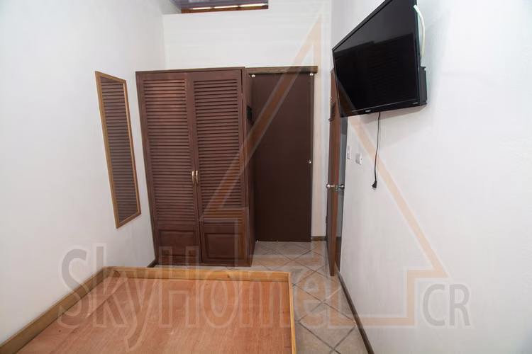 2037 / Alquiler / Lomas de Ayarco / Amueblado / Servicios incluidos - Imagen 13