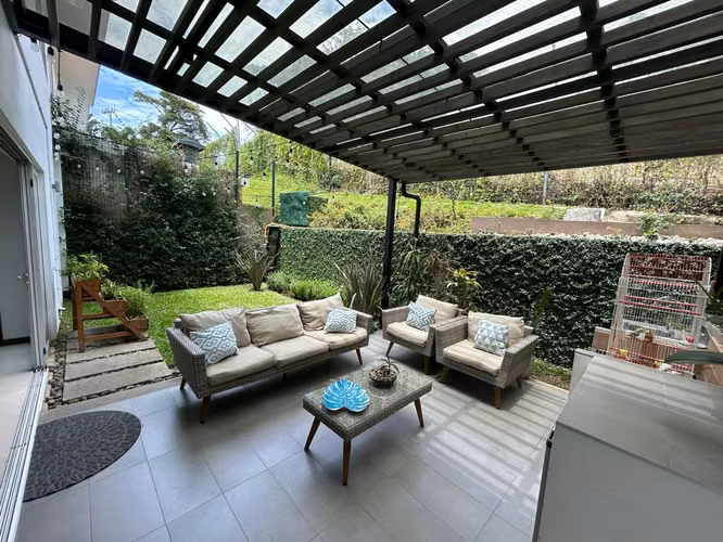 CASA EN BELLO HORIZONTE  |  3 HABITACIONES  |  JARIDN  |  348m² - Imagen 13