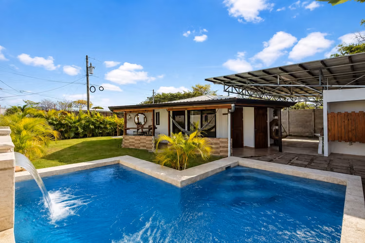 Remodeled Home with Private Pool – Playa Potrero