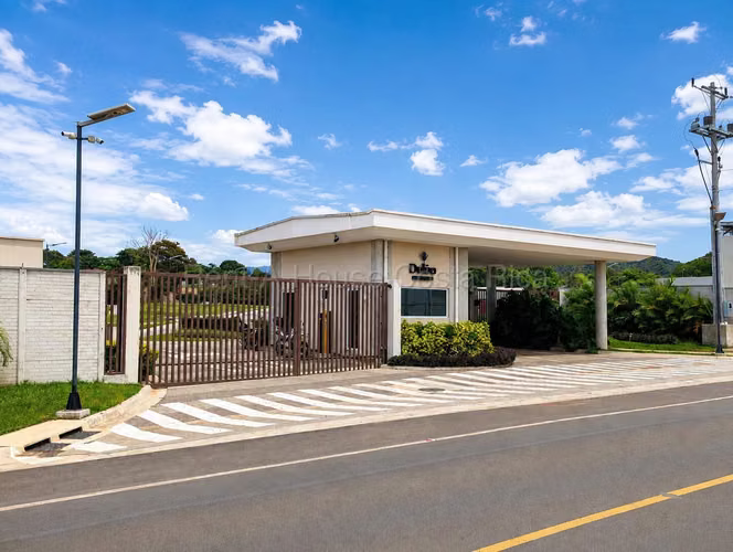 Lote en Venta en Condominio Dulua, Grecia | Ubicación Estratégica y Alta Plusvalía - Imagen 2