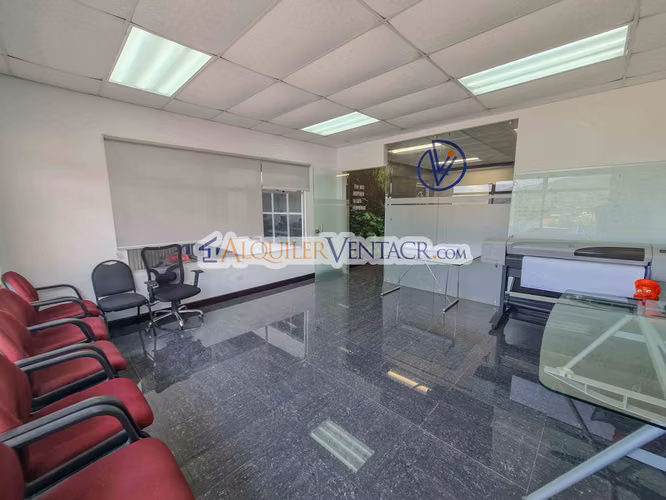 OFIBODEGA DE 625 M2 CON 1.132 M2 DE LOTE EN SAN ANTONIO ESCAZU - Imagen 19