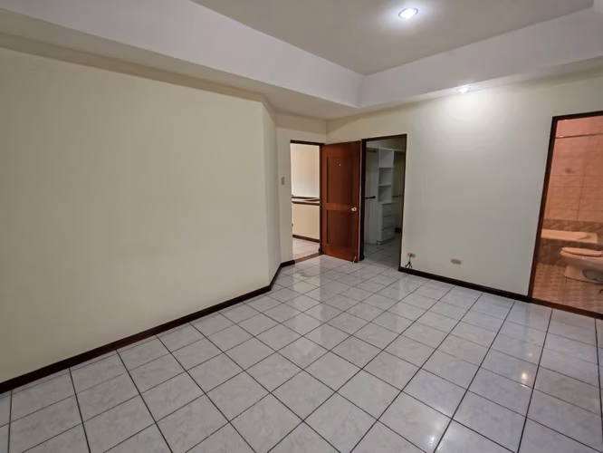 Se alquila casa en Bello Horizonte de Escazú. - Imagen 13