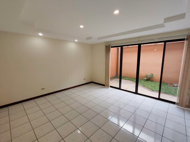 Se alquila casa en Bello Horizonte de Escazú. - Imagen 5