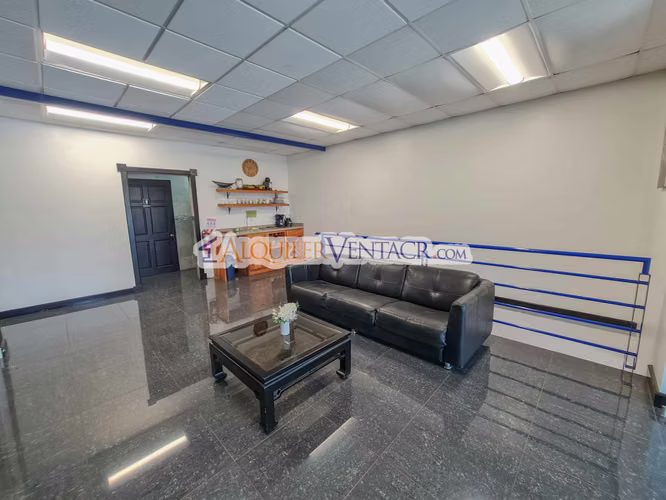 OFIBODEGA DE 625 M2 CON 1.132 M2 DE LOTE EN SAN ANTONIO ESCAZU - Imagen 17