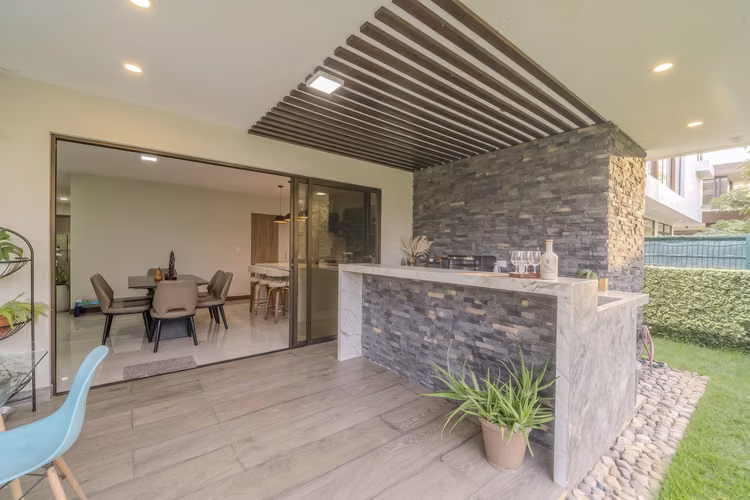 Su Nuevo Hogar en Hacienda Los Reyes: Modernidad y Entorno Natural - Imagen 8