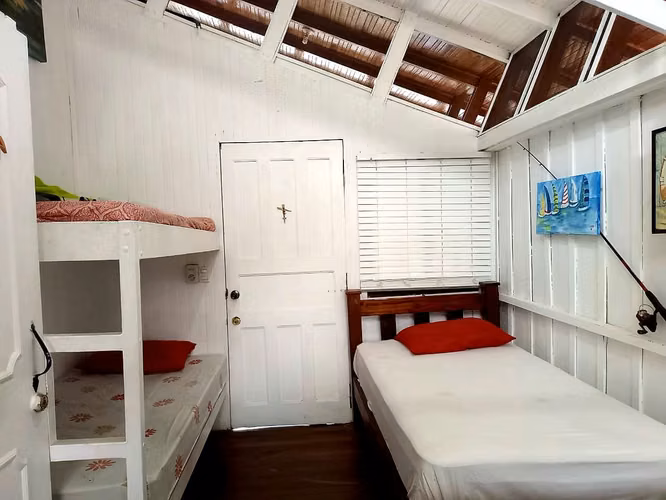Se vende linda cabaña  en playa puerto Carrillo, Guanacaste - Imagen 10