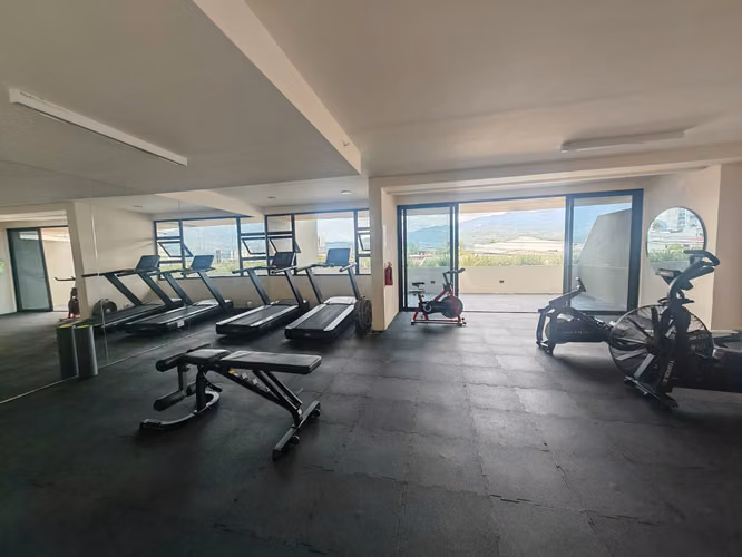 ALQUILER DE APARTAMENTO MODERNO CON VISTAS A LA MONTAÑA. NUNCIATURA - Imagen 14