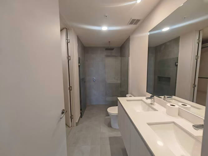 ALQUILER DE APARTAMENTO MODERNO CON VISTAS A LA MONTAÑA. NUNCIATURA - Imagen 12