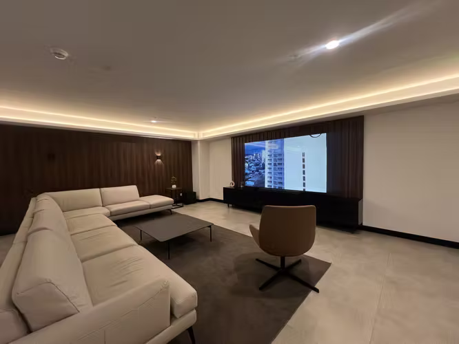 Venta apto de lujo con diseño contemporáneo, La Sabana. (IC) - Imagen 4