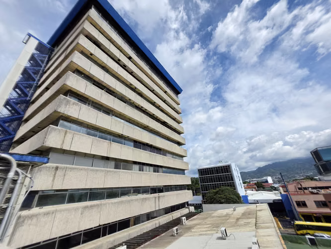 Alquiler de Oficina de 200 m2 en Centro Colón, San José - Imagen 17