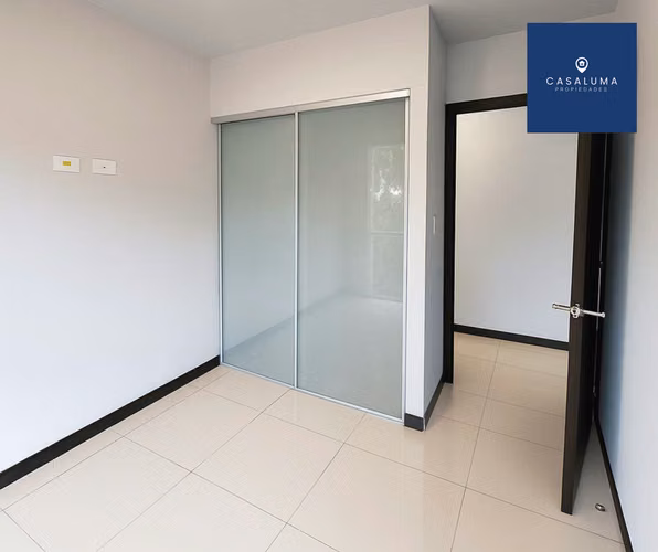 ALQUILER DE HERMOSO APARTAMENTO - Imagen 5