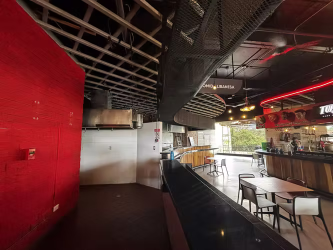 Locales comerciales mercado gastronómico Escazú 32m2 - Imagen 10