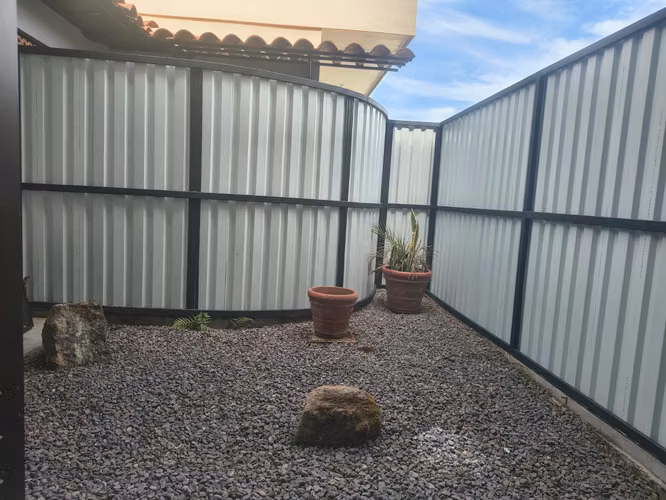 ALQUILER DE APARTAMENTO DE UNA SOLA PLANTA EN POZOS DE SANTA  ANA INCLUYE SERVICIOS - Imagen 5