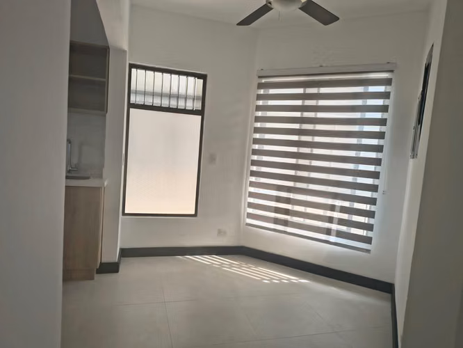 ALQUILER DE APARTAMENTO DE UNA SOLA PLANTA EN POZOS DE SANTA  ANA INCLUYE SERVICIOS - Imagen 14