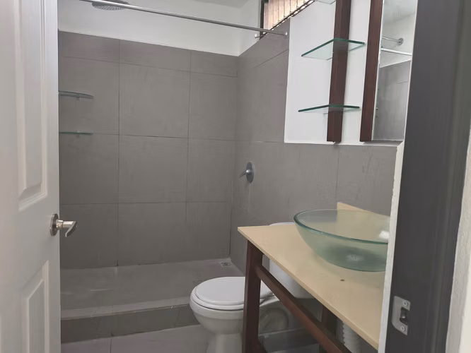 ALQUILER DE APARTAMENTO DE UNA SOLA PLANTA EN POZOS DE SANTA  ANA INCLUYE SERVICIOS - Imagen 9
