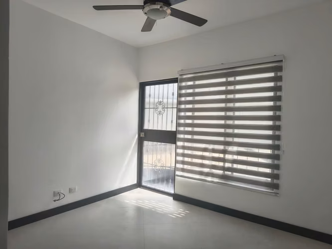 ALQUILER DE APARTAMENTO DE UNA SOLA PLANTA EN POZOS DE SANTA  ANA INCLUYE SERVICIOS - Imagen 10