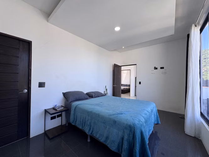 Venta de Hermosa Casa Contemporánea en Residencial Privado - Imagen 8