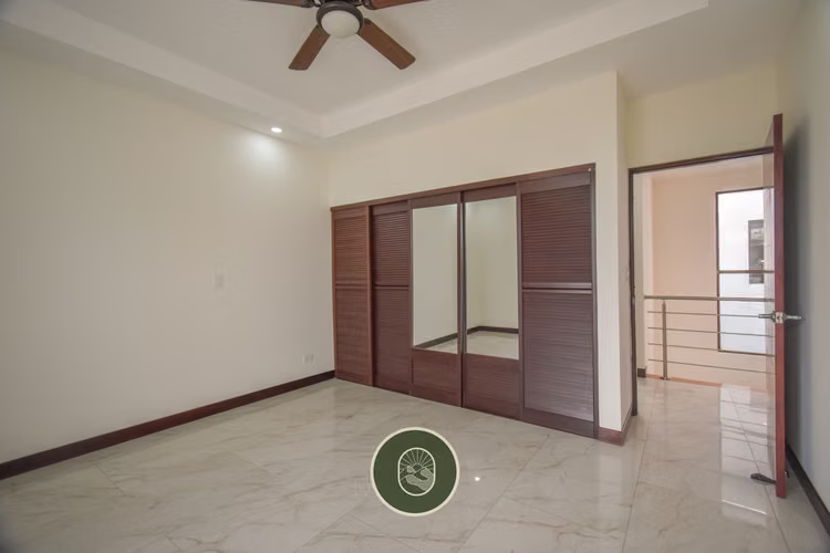 CASA ESQUINERA 3 HAB EN CONDOMINIO LAS MESETAS | LA GUÁCIMA, ALAJUELA - Imagen 12
