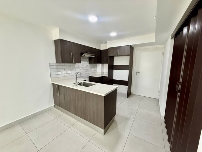 ALQUILER APARTAMENTO HEREDIA ALTAMIRA PASEO DE LAS FLORES/PLAZA BRATSY - Imagen 12