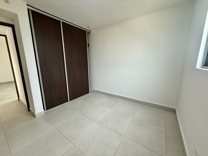 ALQUILER APARTAMENTO HEREDIA ALTAMIRA PASEO DE LAS FLORES/PLAZA BRATSY - Imagen 10