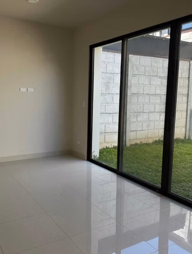 CASA EN ALQUILER EN CONDOMINIO EN MORAVIA. - Imagen 10