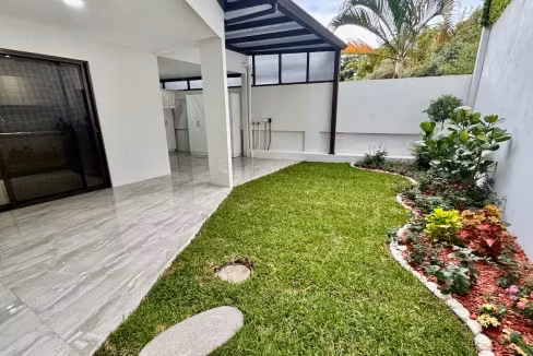 Alquiler Casa Independiente de Un Solo Piso en Escazú $1.950+IVA - Imagen 9