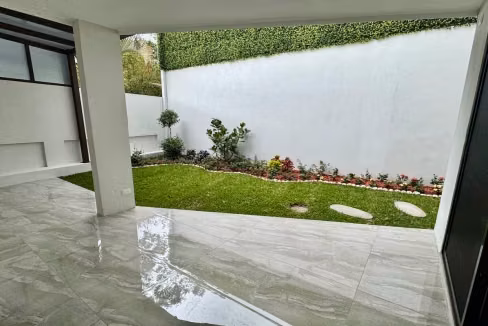 Alquiler Casa Independiente de Un Solo Piso en Escazú $1.950+IVA - Imagen 8