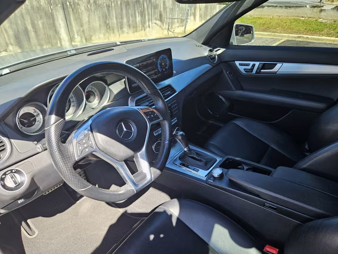 Mercedes C350 AMG