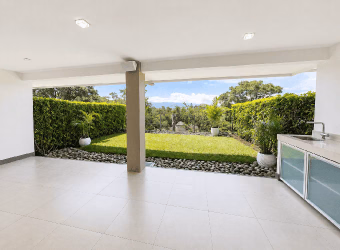 Casa moderna en alquiler, Escazú, Jaboncillo. - Imagen 3
