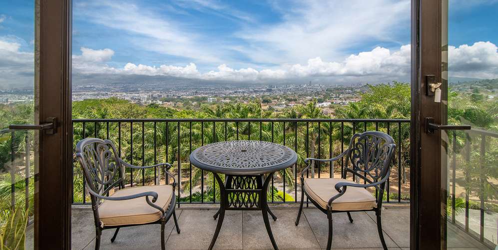 Apartamento 3 habs en Escazú Acrópolis - vista panorámica y balcón - Imagen 4