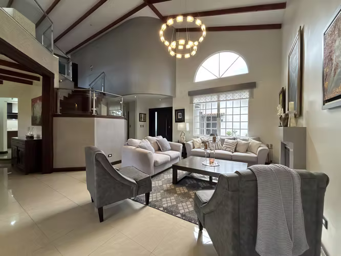 VENTA DE CASA EN RESIDENCIAL LOMAS DEL ZURQUÍ, SAN ISIDRO, HEREDIA - Imagen 6