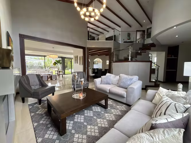 VENTA DE CASA EN RESIDENCIAL LOMAS DEL ZURQUÍ, SAN ISIDRO, HEREDIA - Imagen 5