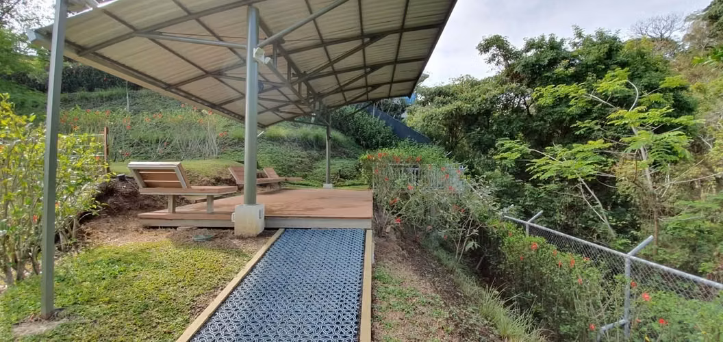 Apartamento Eco de Lujo en Escazú | Jardín Privado | $1,300 Incluye Cuota - Imagen 19