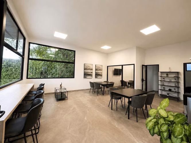 CASA RECIÉN CONSTRUIDA, LISTA PARA ESTRENAR EN HEREDIA. - Imagen 8
