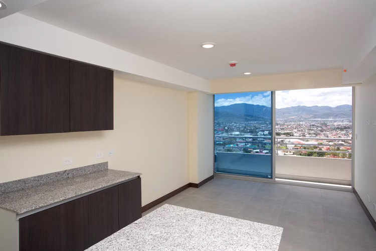 Apartamento en Alquiler 2DOR/1BA (62 m²) – Torres Los Yoses - Imagen 3