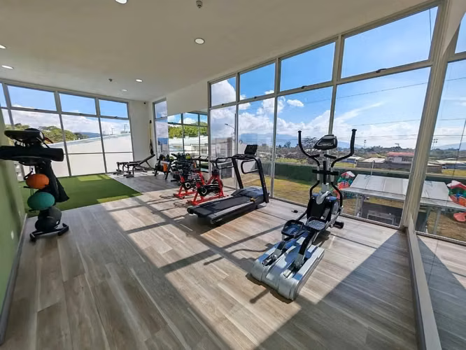 Moderna casa con terraza y amenidades en Montes de Oca - Imagen 16