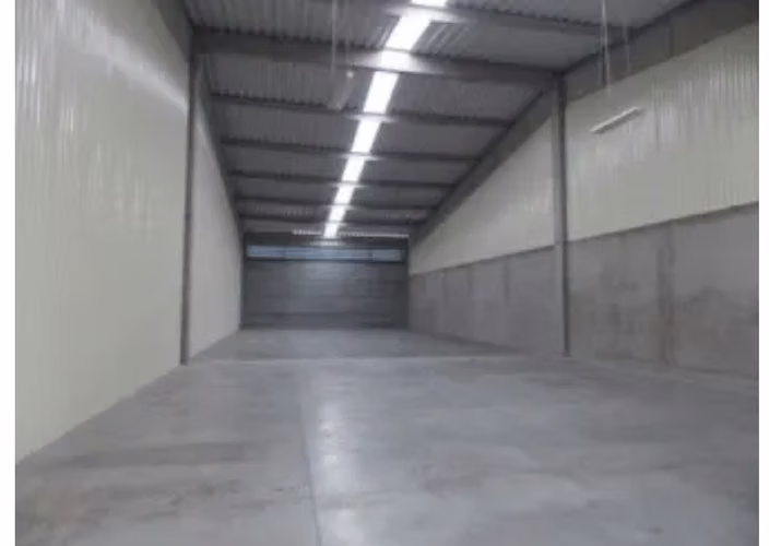 ALQUILER BODEGA INDUSTRIAL / COMERCIAL HEREDIA 630m2