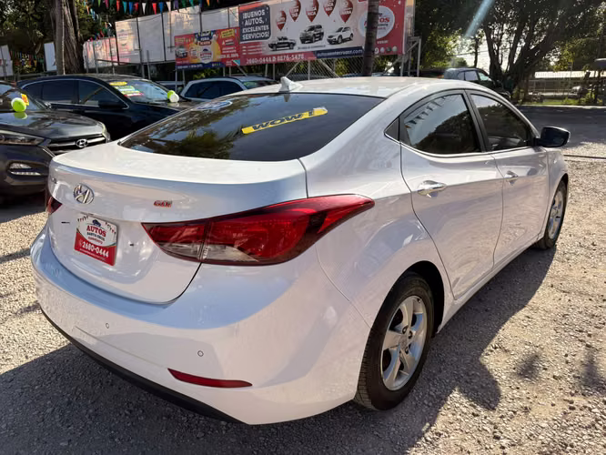 HYUNDAI AVANTE GDI-2014-AUTOMATICO-SHIFT TRONIC-6.775.000 - Imagen 2