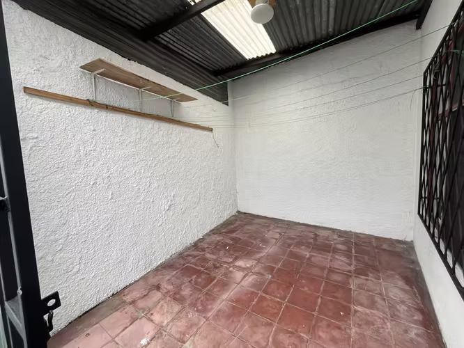 CASA EN ALQUILER EN SABANILLA - Imagen 11
