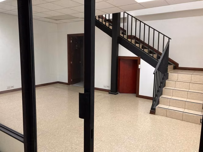 Oficina o Local Comercial en Sabana Sur - Imagen 13