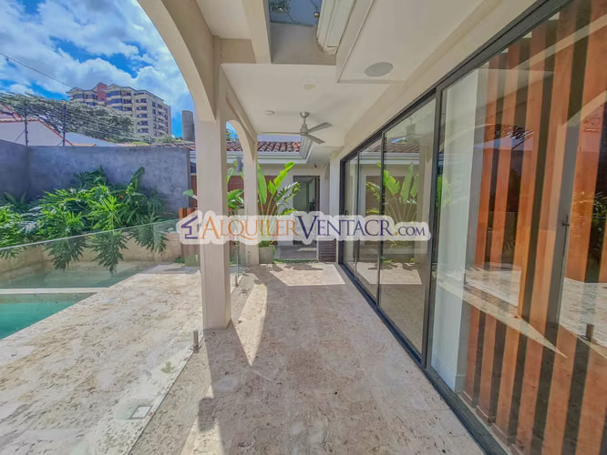LUJOSA CASA AMUEBLADA DE 406 M2 CON PISCINA PROPIA EN JABONCILLOS - Imagen 8