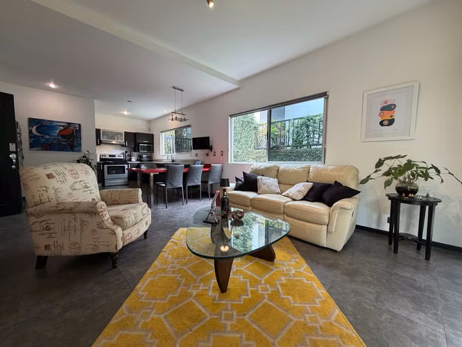 Casa moderna en venta en la Guacima patio terraza precio de oportunidad - Imagen 9