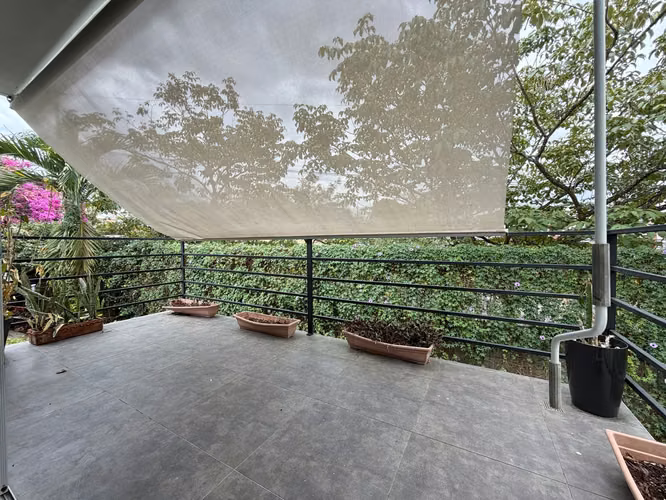 Casa moderna en venta en la Guacima patio terraza precio de oportunidad - Imagen 2