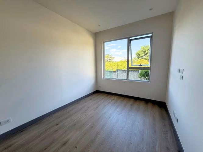 Apartamento de Lujo con Terraza y Vista Espectacular | Guachipelín de Escazú - Imagen 13